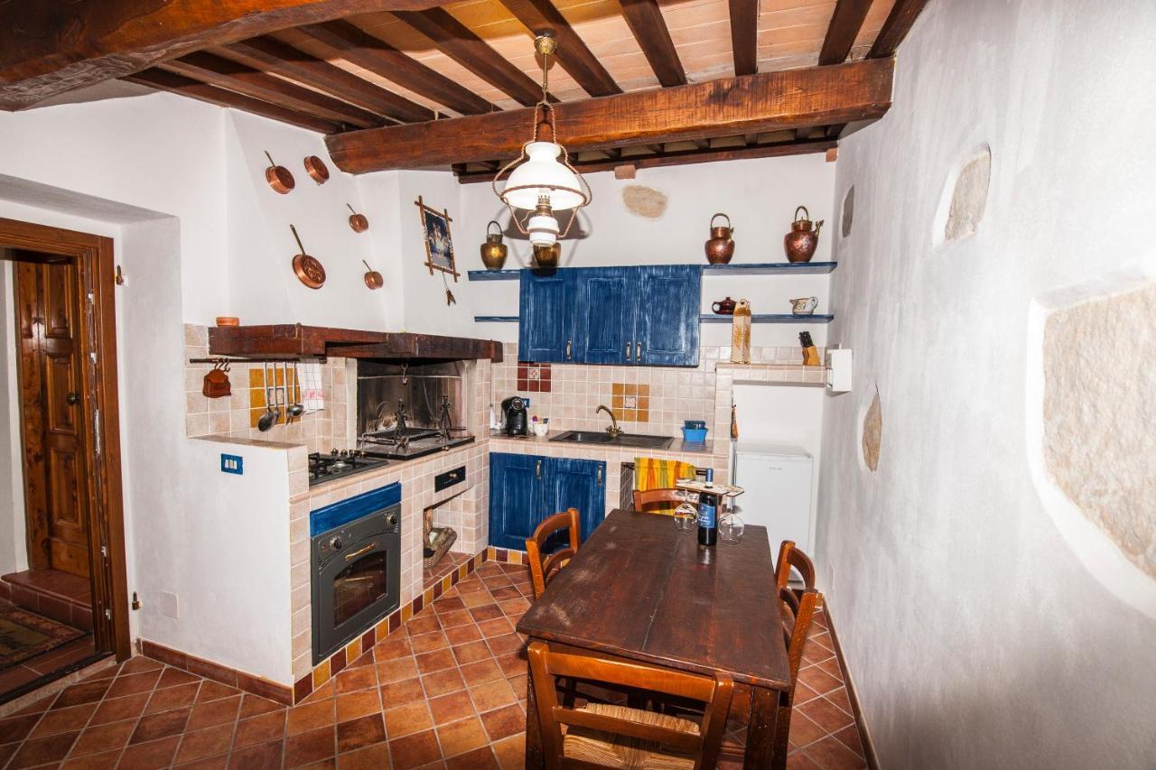 Il Borgo Del Lupo Βίλα Sarteano Εξωτερικό φωτογραφία
